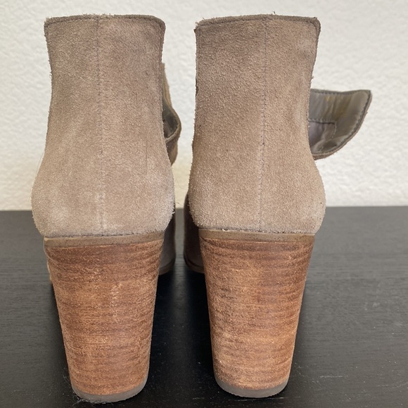Steve Madden booties-8 - Picture 2 of 4